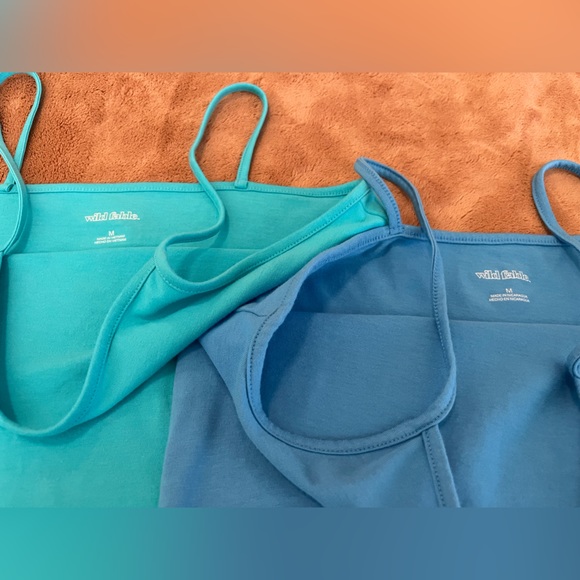 Turquoise and blue tank top, crop tops brand new, never worn - Picture 2 of 2